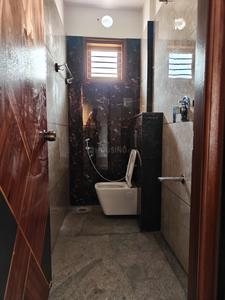 Bathroom Image of 1500 Sq.ft 3 BHK Apartment / Flat for rent in Vishveshwaraya Nagar Bengaluru for Rs. 42000