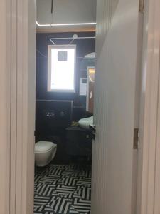 Common Bathroom Image of 4200 Sq.ft 4 BHK Builder Floor for sale in Green Field Colony Faridabad for Rs. 30500000