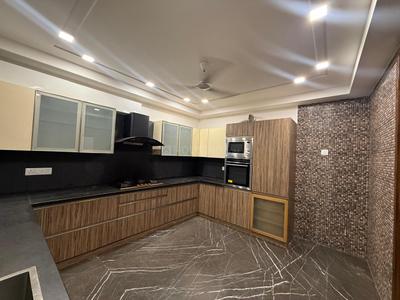 Kitchen Image of 2700 Sq.ft 4 BHK Builder Floor for rent in Swaraj Homes C Block RWA Kailash Colony, Greater Kailash I New Delhi for Rs. 235000