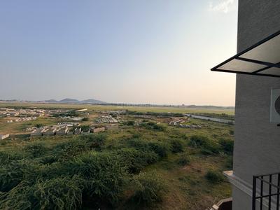 Balcony Image of 2050 Sq.ft 4 BHK Apartment / Flat for rent in Casagrand Castle, Kolapakkam Chennai for Rs. 55000