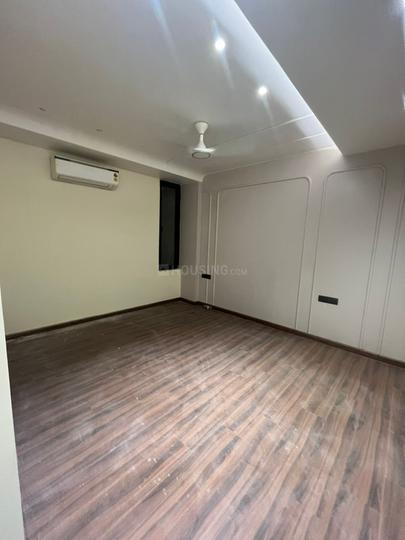 Sector 25, DLF Phase 2 Bedroom 1