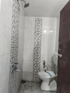 Bathroom Image of 500 Sq.ft 1 BHK Builder Floor for rent in Vrindavan Yojana Lucknow for Rs. 8000