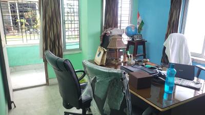 Dining Area Image of 1210 Sq.ft 3 BHK Apartment / Flat for sale in Airport Gate no. 1 Kolkata for Rs. 4350000