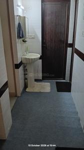 Bathroom Image of 900 Sq.ft 2 BHK Apartment / Flat for sale in Mayur Vihar Phase 3 New Delhi for Rs. 16900000