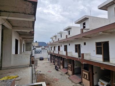 Image of 1350 Sq.ft 3 BHK Duplex for sale in Noida Extension, Greater Noida for Rs. 9700000