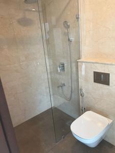 Image of 1550 Sq.ft 3 BHK Apartment / Flat for rent in Piramal Mahalaxmi, Worli, Mumbai for Rs. 350000