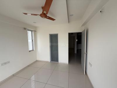 Bedroom Image of 728 Sq.ft 2 BHK Apartment / Flat for rent in Shilp Aura, Chhani Vadodara for Rs. 15000