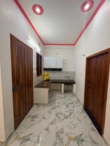 Kitchen Image of 900 Sq.ft 2 BHK Builder Floor for rent in Indira Nagar Lucknow for Rs. 10000