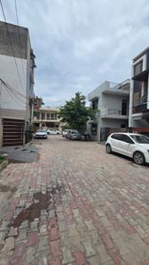 Image of 3550 Sq.ft 10 BHK Independent House for sale in Lohgarh, Zirakpur for Rs. 24000000