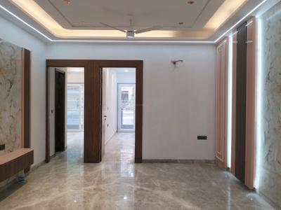 Living Room Image of 1350 Sq.ft 3 BHK Builder Floor for sale in Shalimar Bagh New Delhi for Rs. 31000000