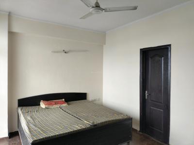 Bedroom Image of 1750 Sq.ft 3 BHK Apartment / Flat for rent in Gardenia Glory, Sector 46 Noida for Rs. 40000