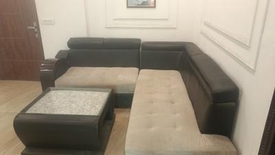 Living Room Image of 850 Sq.ft 2 BHK Apartment / Flat for sale in Migsun Vilaasa, Eta II Greater Noida for Rs. 6000000