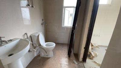 Image of 1050 Sq.ft 2 BHK Apartment / Flat for sale in Amrapali Heartbeat City II, Sector 107, Noida for Rs. 12547500