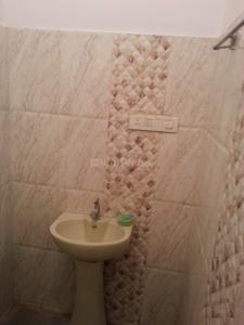 Bathroom Image of 1800 Sq.ft 3 BHK Independent House for rent in HBR Layout Bengaluru for Rs. 30000