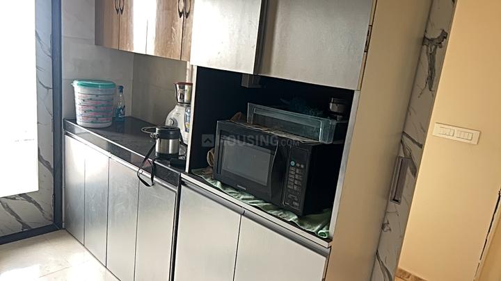 Hiranandani Estate Queens Gate Main Image 1