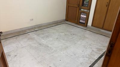 Bedroom Image of 1150 Sq.ft 3 BHK Apartment / Flat for sale in Shanti Apartments, Sector 13 Rohini New Delhi for Rs. 20000000
