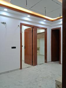 Main Entrance Image of 1000 Sq.ft 2 BHK Apartment / Flat for sale in Sector 72 Noida for Rs. 3900000