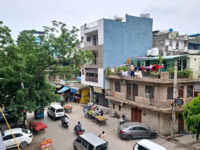 Bedroom One Image of 1000 Sq.ft 3 BHK Builder Floor for rent in Dwarka Mor New Delhi for Rs. 35000