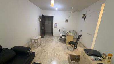 Living Room Image of 630 Sq.ft 1 BHK Apartment / Flat for rent in Hiranandani Fedora, Hiranandani Estate Thane for Rs. 40000