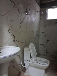 Common Bathroom Image of 1500 Sq.ft 3 BHK Apartment / Flat for sale in Sector 74 Noida for Rs. 6000055