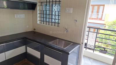 Kitchen Image of 900 Sq.ft 2 BHK Builder Floor for rent in Bommanahalli Bengaluru for Rs. 25000