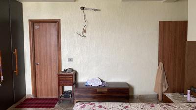 Bedroom Image of 1895 Sq.ft 3 BHK Apartment / Flat for sale in Paramount Symphony, Crossings Republik Ghaziabad for Rs. 13500000