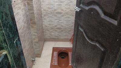 Bathroom Image of 420 Sq.ft 1 BHK Apartment / Flat for sale in Wadala Mumbai for Rs. 18000000