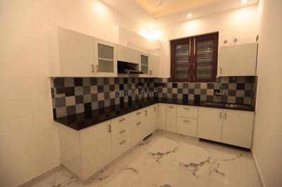 Kitchen Image of 2400 Sq.ft 3 BHK Independent House for rent in Aman Vihar Dehradun for Rs. 40000