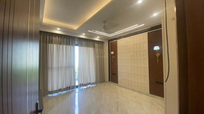 Bedroom Image of 2430 Sq.ft 4 BHK Builder Floor for sale in Ansal Versalia, Sector 67 Gurgaon for Rs. 29000000