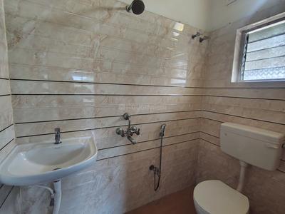 Bathroom Image of 950 Sq.ft 2 BHK Independent House for sale in Kasba Kolkata for Rs. 5450000