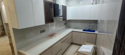 Bathroom Image of 900 Sq.ft 2 BHK Independent House for rent in Subhash Nagar New Delhi for Rs. 42000