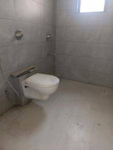 Common Bathroom Image of 1350 Sq.ft 3 BHK Apartment / Flat for sale in Ikon Queens Tower, Mohammed Wadi Pune for Rs. 12700000