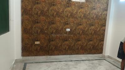 Bedroom Image of 1050 Sq.ft 2 BHK Builder Floor for rent in Sector 24 Rohini New Delhi for Rs. 18000