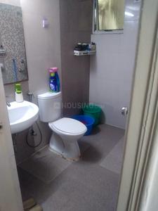 Bathroom Image of 2000 Sq.ft 3 BHK Builder Floor for rent in Sector 39 Noida for Rs. 65000