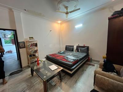 Bedroom Image of 1750 Sq.ft 2 BHK Builder Floor for rent in Sector 56 Gurgaon for Rs. 35000
