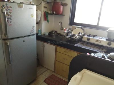 Kitchen Image of 500 Sq.ft 1 BHK Apartment / Flat for rent in Kandivali West Mumbai for Rs. 32000