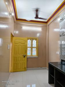 Hall Image of 380 Sq.ft 1 RK Builder Floor for rent in Keshtopur Kolkata for Rs. 7000