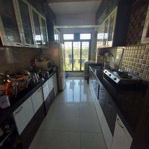 Kitchen Image of 1350 Sq.ft 3 BHK Apartment / Flat for sale in Kandivali West Mumbai for Rs. 43000000