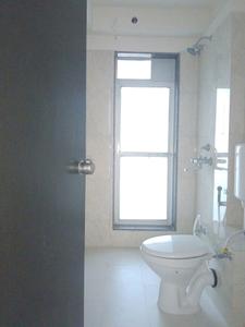 Common Bathroom Image of 900 Sq.ft 2 BHK Apartment / Flat for rent in Puraniks City Reserva Phase 1, Thane West Thane for Rs. 21000
