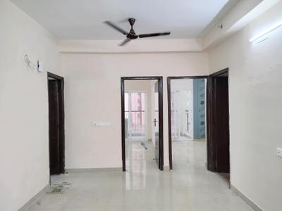 Living Room Image of 945 Sq.ft 3 BHK Apartment / Flat for rent in Amrapali Dream Valley 2, Noida Extension Greater Noida for Rs. 18500