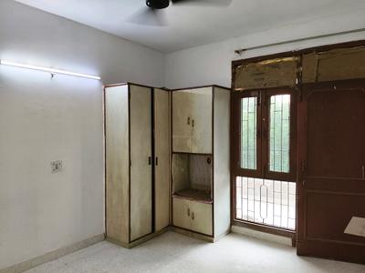 Bedroom Image of 1400 Sq.ft 3 BHK Apartment / Flat for rent in Sector 56 Gurgaon for Rs. 35000
