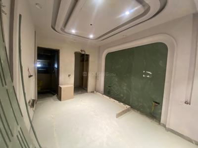 Bedroom Image of 2400 Sq.ft 4 BHK Builder Floor for sale in Model Town New Delhi for Rs. 45000000