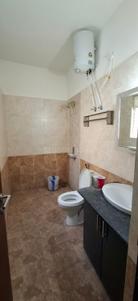 Bathroom Image of 1336 Sq.ft 3 BHK Apartment / Flat for rent in Casagrand Bloom, Irandankattalai Chennai for Rs. 40000