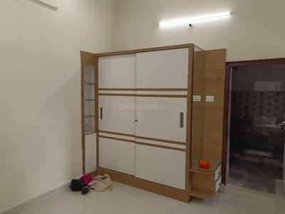 Bedroom Image of 2800 Sq.ft 3 BHK Builder Floor for rent in Banjara Hills Hyderabad for Rs. 70000