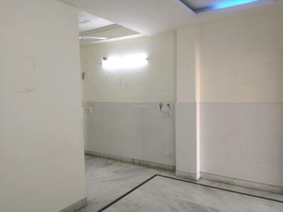 Living Room Image of 1000 Sq.ft 2 BHK Builder Floor for rent in Ramesh Nagar New Delhi for Rs. 30000