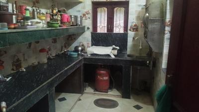 Kitchen Image of 1700 Sq.ft 3.5 BHK Builder Floor for rent in Lohar Kulli Dhanbad for Rs. 10000