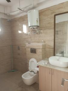 Image of 2200 Sq.ft 3 BHK Builder Floor for rent in Vasant Kunj, New Delhi for Rs. 75000