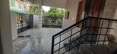 Image of 2000 Sq.ft 4 BHK Duplex for rent in  Crawford Residency, Edamalaipatti Pudur, Tiruchirappalli for Rs. 25000