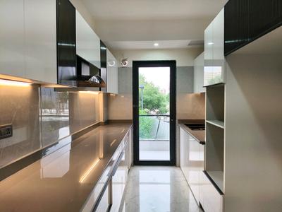 Kitchen Image of 2100 Sq.ft 4 BHK Builder Floor for sale in BPTP Astaire Garden Floors, Sector 70A Gurgaon for Rs. 24900000