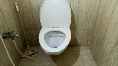 Image of 700 Sq.ft 2 BHK Apartment / Flat for sale in Romell Empress, Borivali West, Mumbai for Rs. 16800000